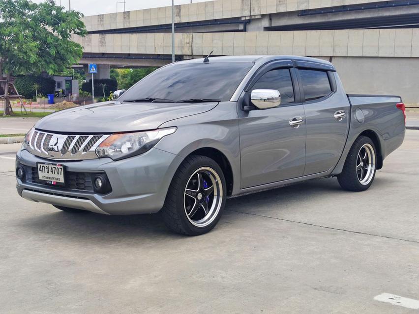 2015 Mitsubishi Triton 2.5 GLX 4ประตู เกียร์ธรรมดา รหัส CAT4707