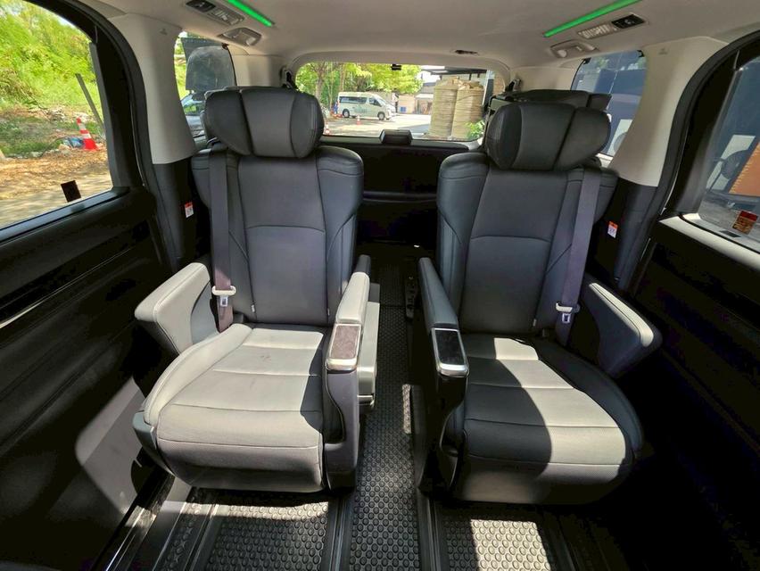 Toyota ALPHARD 2.5SC PACKAGE สีขาว ปี 2023 ไมล์ 40,000 กม. รูปที่ 14