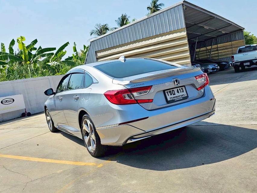 HONDA ACCORD 2.0 e:HEV EL+ สีเงิน ปี21 รูปที่ 3