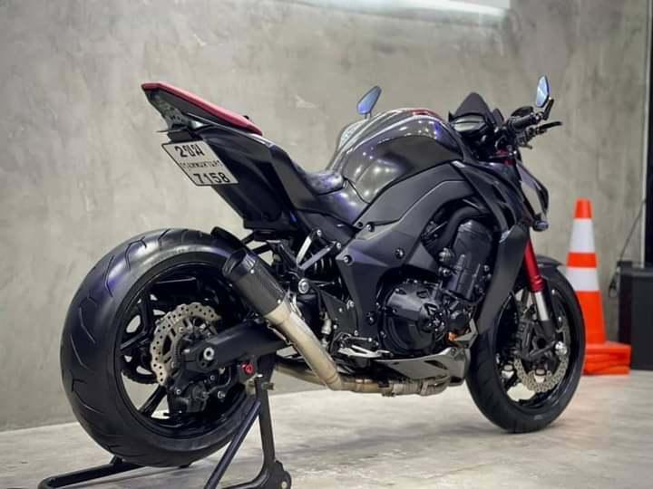 Kawasaki z1000 สีดำเท่ๆ ปี 2022