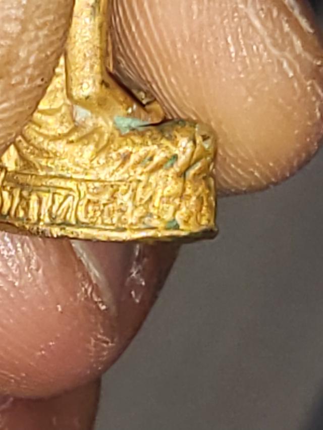 รูปหล่อหลวงพ่อ​สังวาลย์​วัด​เย้ย​ปราสาท​บุรีรัมย์​ 6