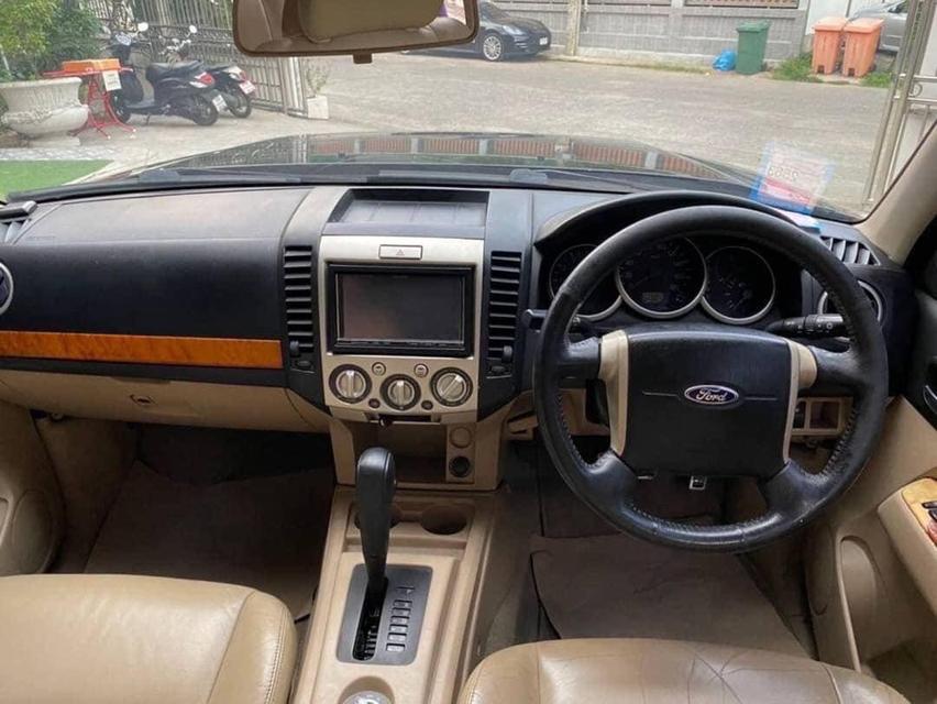 -รถFORD EVEREST LTD 4WD เครื่อง3.0cc เกียร์AUTO ปี2011 4