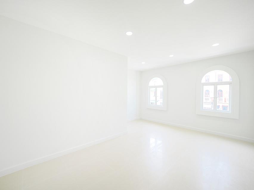 ขายอาคารพาณิชย์ 3 ชั้น ม.เวนิสดิไอริส ขนาด 31.5 ตร.ว. 3นอน 3น้ำ [วัชรพล – สุขาภิบาล5] ขาย 3.45ล้าน 11