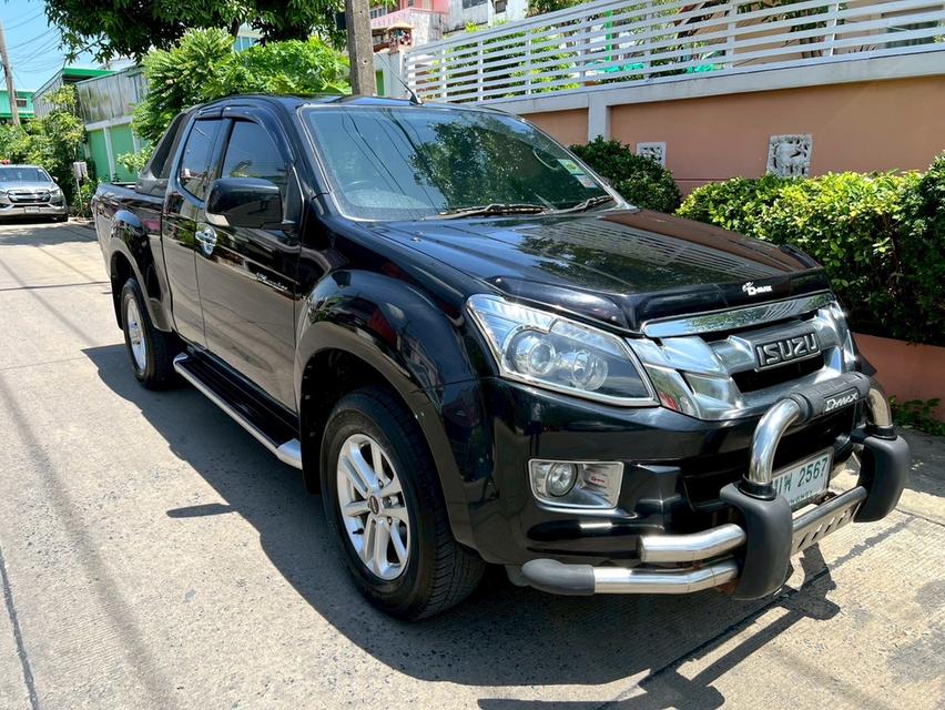ISUZU D-MAX HILANDER 2.5 Ddi VGS ปี2012