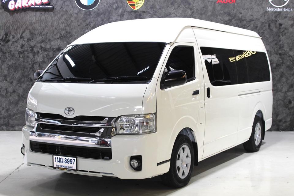 รหัสรถ JRS8997 TOYOTA COMMUTER 3.0 AT 2016 17