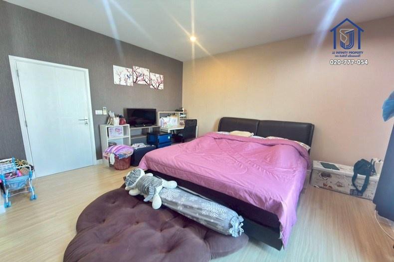 ขายทาวน์โฮม 3 ชั้น หมู่บ้านเพล็กซ์ วัชรพล ซอยร่วมมิตรพัฒนา ใกล้ทางด่วนฉลองรัชเอกมัย-รามอินทรา 7