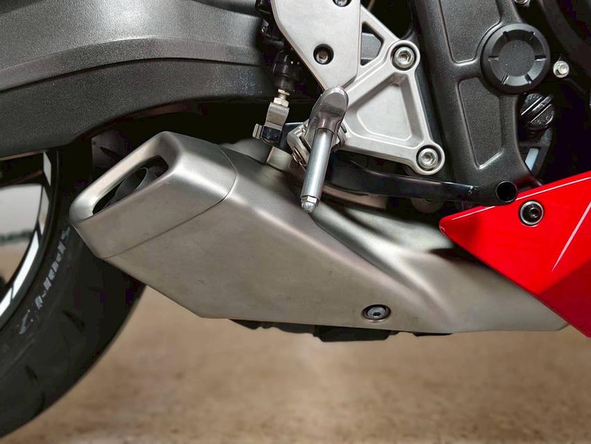 HONDA CBR650R ปีจด24 รูปที่ 12