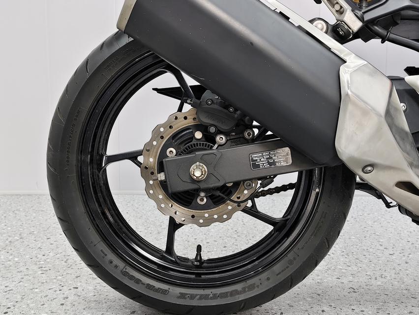 "น้องๆป้ายแดง" Z400 ABS จดปี 2020 มือเดียวสวยใสไมล์น้อย รูปที่ 7