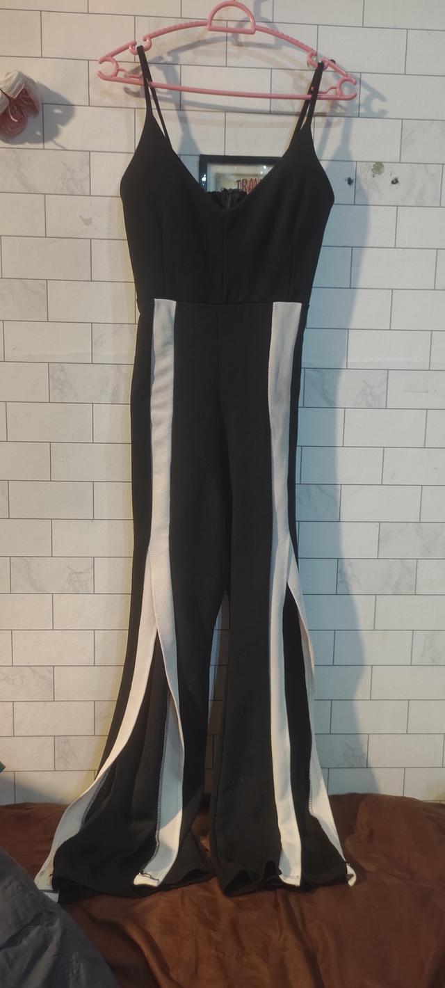 เสื้อผ้าผู้หญิงมือสอง 20