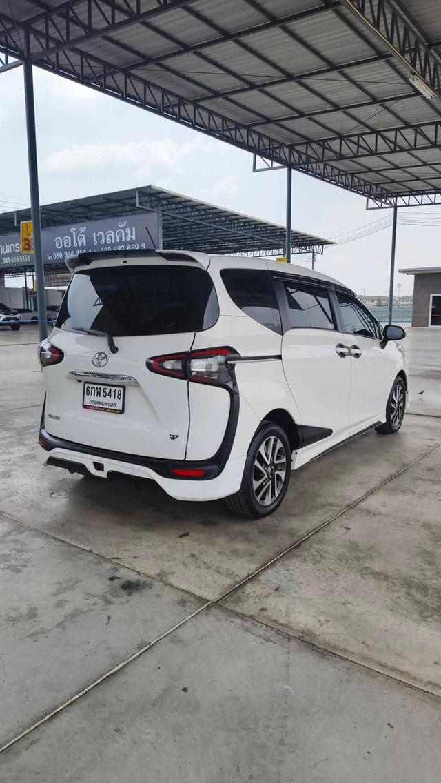 ปี 2017 Toyota Sienta 1.5 V สีขาว 🍓 เกียร์ออโต้ 🍒เครื่องยนต์ 1500 cc.  ✅ราคา 429,000 บาท 👉รถเจ้าของเดียว 👍ตัวท็อป 👉ออฟชั่นครบ รูปที่ 7