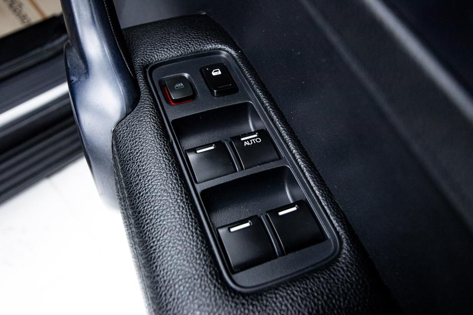 HONDA CR-V GEN3 2.0 S 2009  8