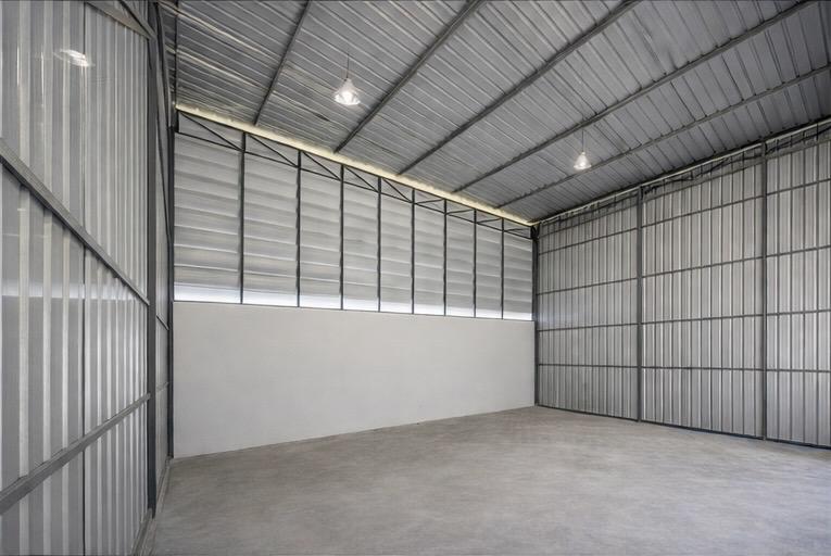 เริ่มธุรกิจให้จริงจัง ต้องเริ่มจากพื้นที่ที่ใช้งานได้จริง โกดังให้เช่า สายไหม31 พื้นที่เริ่มต้น 25 ตร.ม. ราคาเริ่มต้นเพียง 5,000 บาท/เดือน 2