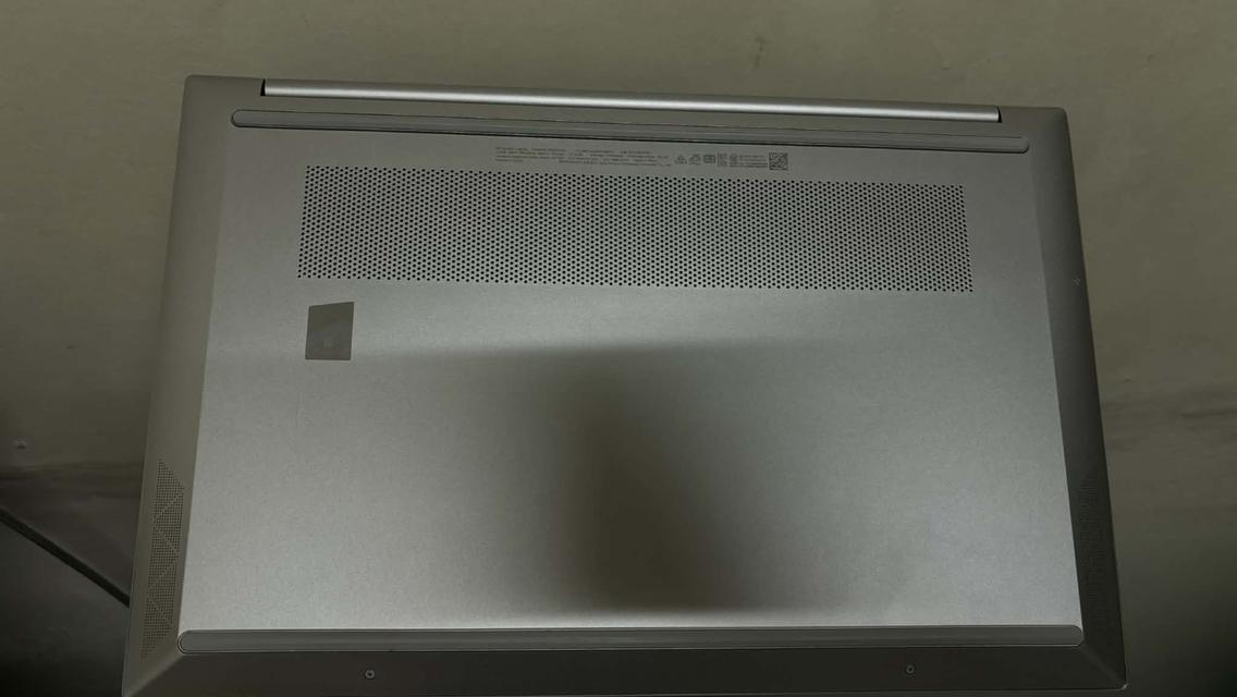 HP Pavilion 15-eh3047AU Natural Silver 5