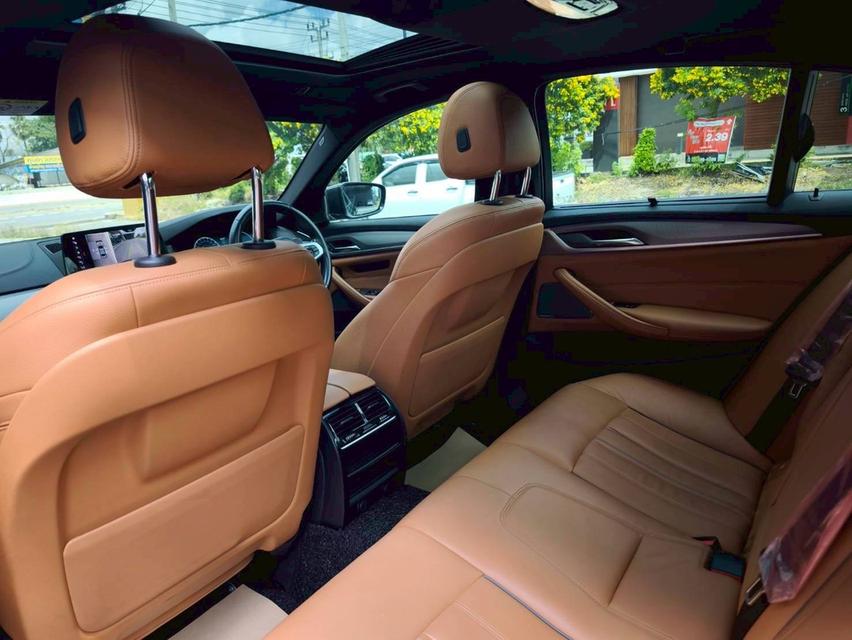 BMW 530e 2.0 M SPORT 2019 สีดำ  9