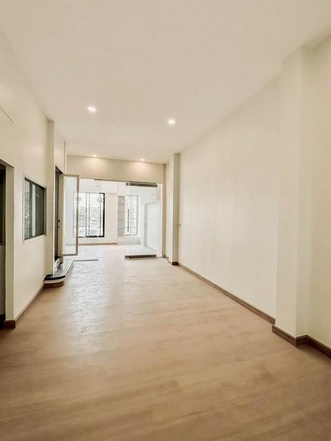 PP483 ขายโฮมออฟฟิศ ทาวน์โฮม 4 ชั้น โครงการ บ้านกลางเมือง ถ.พระราม 9-ลาดพร้าว ถนนประดิษฐ์มนูธรรม รีโนเวทใหม่ สวยพร้อมเข้าอยู่ 9