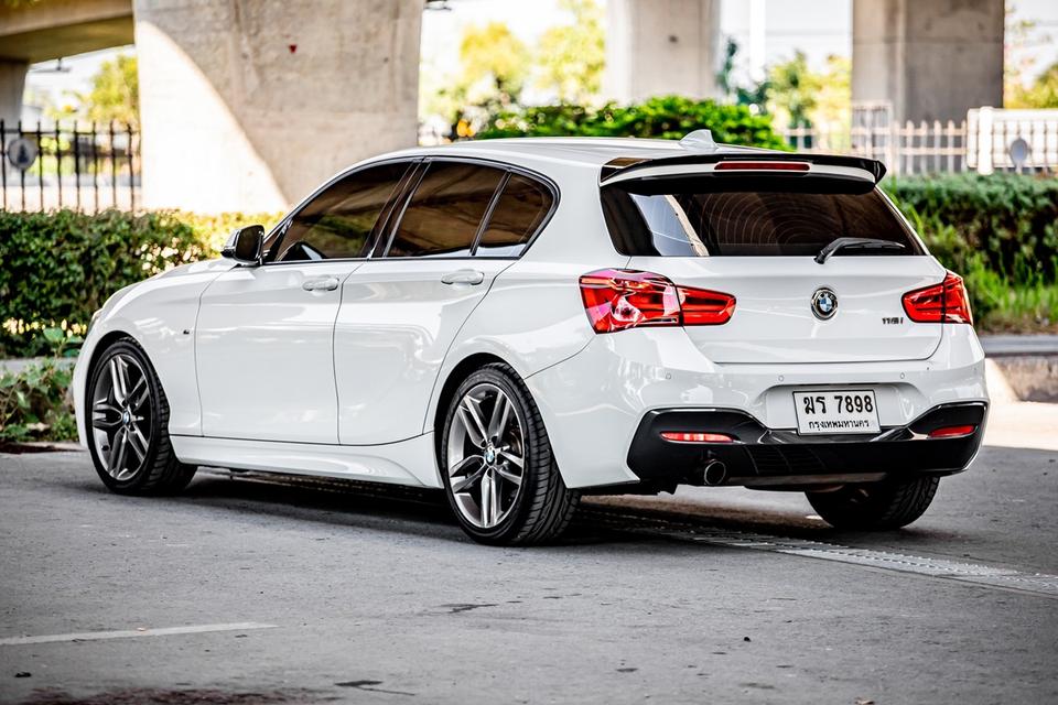 Bmw 118i M Sport เบาะแดง ปี 2016 สีขาว สวยสภาพดีมากๆ 8