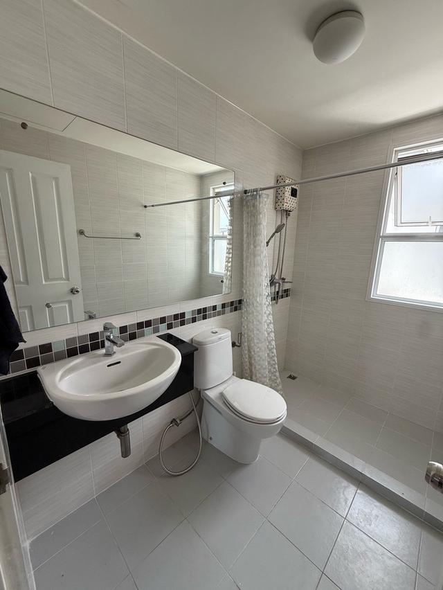ให้เช่าทาวน์โฮมหรู 3 ชั้น หลังมุมทาวน์ อเวนิว พระราม9 (กรุงเทพกรีฑา7) บ้านสภาพใหม่ พร้อมเข้าอยู่ทันที (N.2245) 12