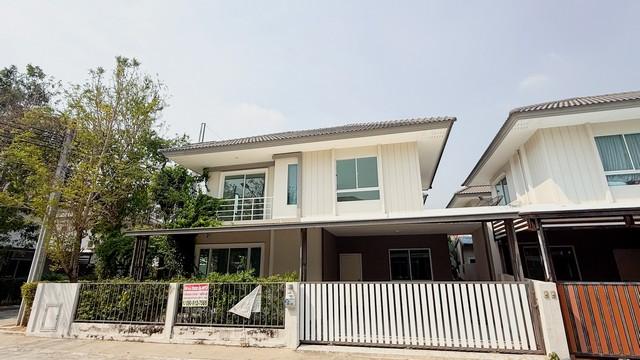 ขายบ้านแฝด 2 ชั้น เสนา วิลเลจ สุขุมวิท-แพรกษา Sena Village Sukhumvit - Praksa ขนาด 41.1 ตร.วา รีโนเวทใหม่ พร้อมอยู่ หลัง 4