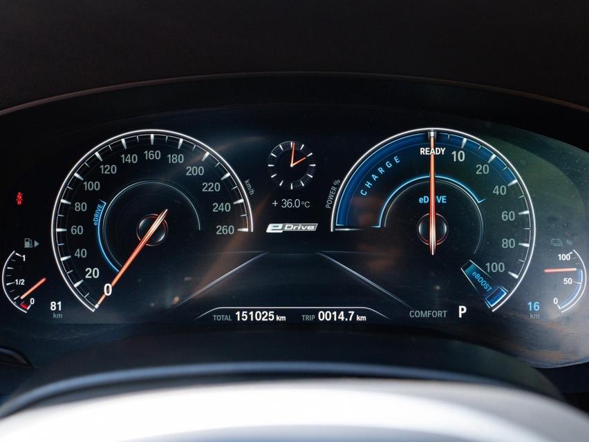 (แจ้งรหัสรถ 12AT9394) BMW 530e 2.0 M Sport โฉม G30 | ปีจด : 2020 รูปที่ 9
