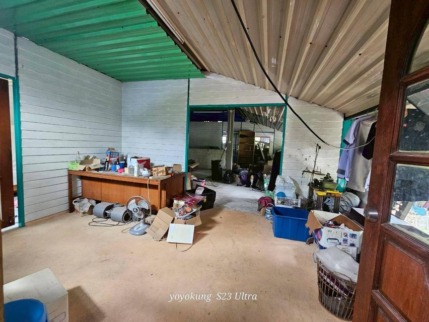 ขายที่ดิน 3-0-80 ไร่ พร้อมสิ่งปลูกสร้าง ติดถนนเลียบคลองขุนศรี ต.ไทรน้อย อ.ไทรน้อย จ.นนทบุรี 12