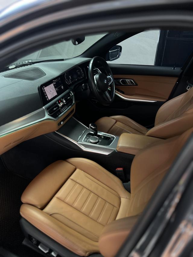BMW 330e M Sport