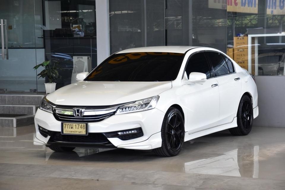 HONDA ACCORD 2.0 EL ปี 2018 รหัส TKG1748