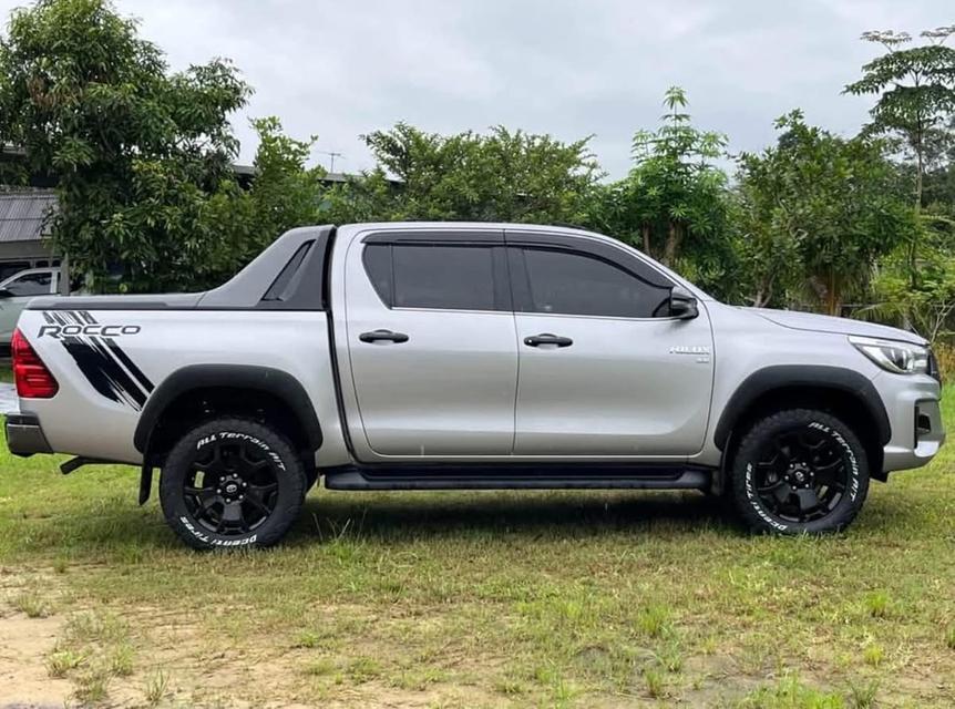 Toyota Hilux Revo Rocco ปี 2020 จังหวัด ชลบุรี 3