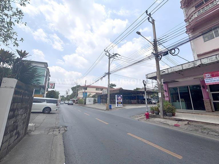 อาคารพาณิชย์ 2 คูหา ถนนสุคนธสวัสดิ์ ลาดพร้าว ใกล้โรงเรียนสตรีวิทยา 2 19