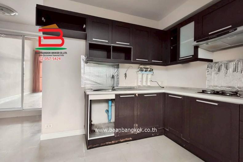 ทาวน์โฮม ปริญลักษณ์ เอกชัย-บางบอน (ใกล้เซ็นทรัล พระราม 2) เนื้อที่ 21.8 ตรว. แขวงบางบอน เขตบางบอน 7