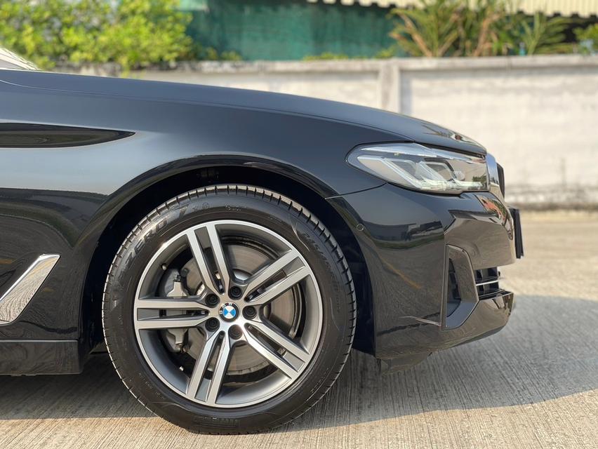 ไมล์ 51,000 กม. BMW 530e Elite G30 LCI 2021 13