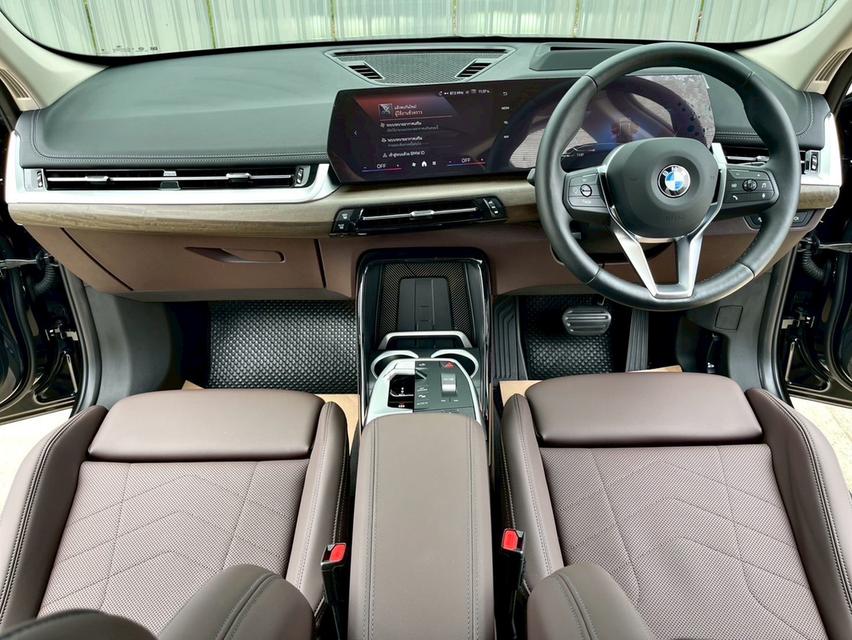 รหัสรถ AP576 BMW X1 2.0 sDrive 20i xLine สีดำ ปี 25 10