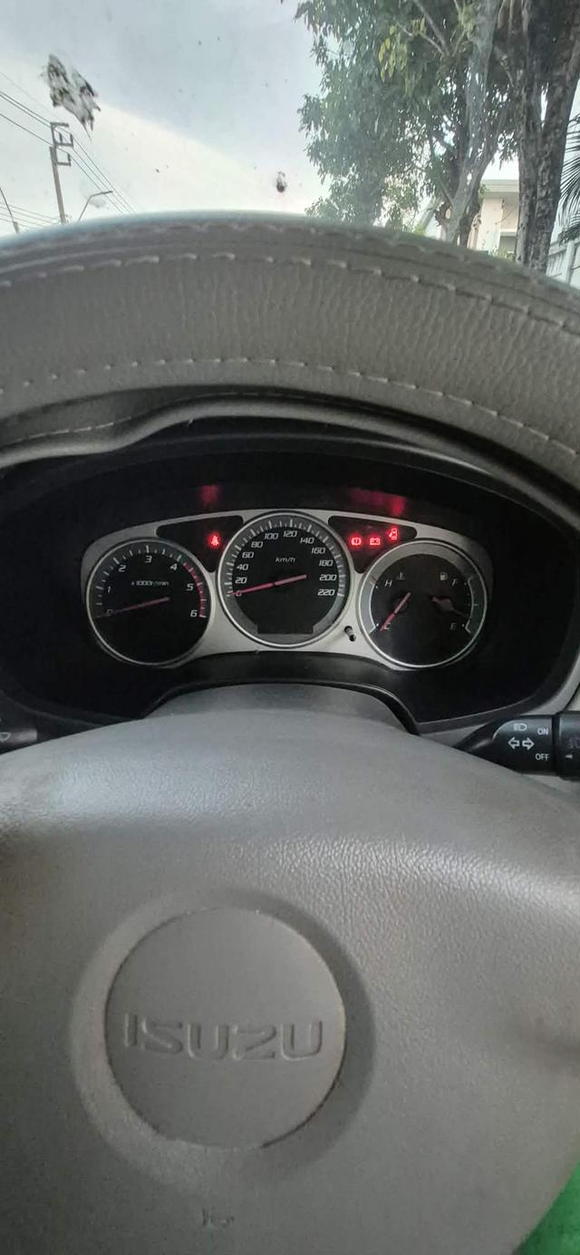 รถกระบะ isuzu d-max hilander4 ประตู ปี 2006 รูปย่อยที่ 3