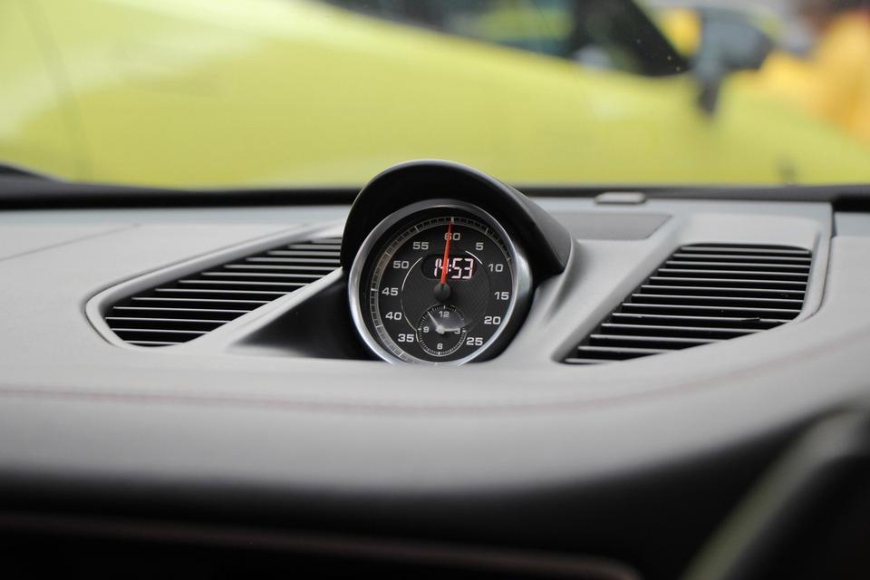 Porsche Carrera 991.2 coupe ปี 2017 16