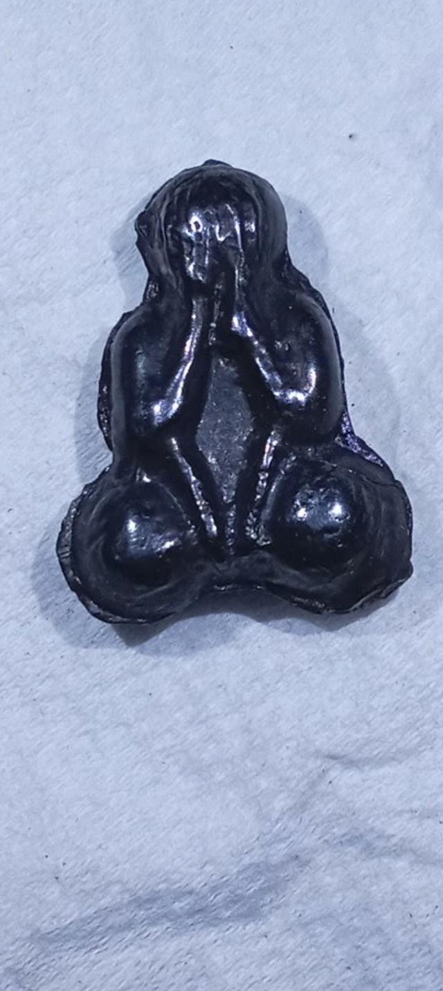 พระปิดตาสองหน้าหลวงพ่อเดิม