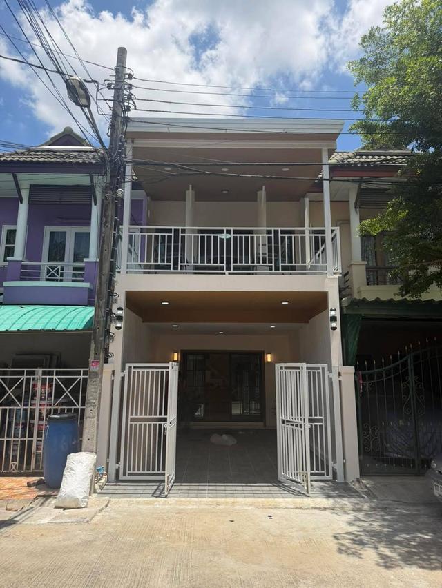 หมู่บ้านดิเอมเมอรัลด์พาร์ค2 ทำเลชัยพฤกษ์ ราชพฤกษ์ ทาวน์เฮ้าส์ 2 ชั้น ตกแต่งใหม่พร้อมอยู่ 3