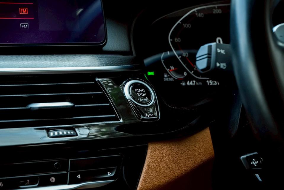 BMW 520d M Sport (LCI) G30 AT 2021 รูปที่ 10