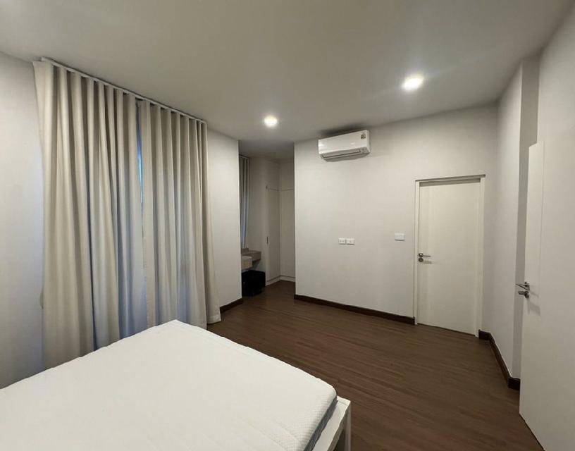 ให้เช่าบ้านเดี่ยว 2 ชั้น หลังใหญ่ โครงการ เดอะซิตี้ บางนา 3 /  (โครงการใหม่ล่าสุด) ใกล้ เมกะ บางนา 9