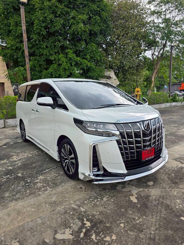 Toyota ALPHARD 2.5SC PACKAGE สีขาว ปี 2022 ไมล์ 60,000 กม.