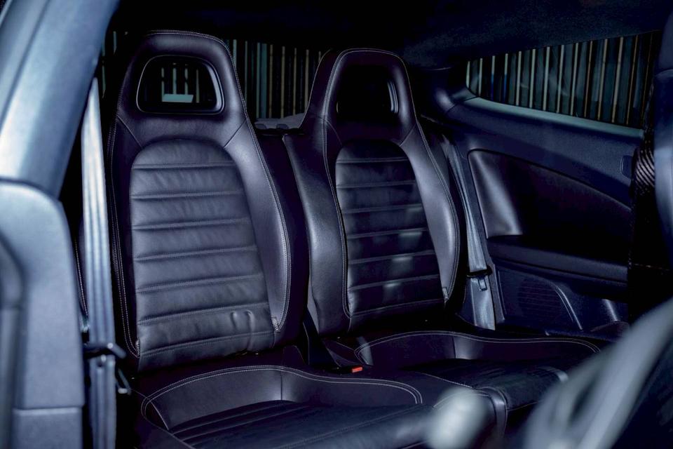 Volkswagen Scirocco 2.0 Highline Package 13