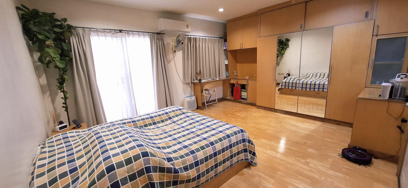 ทาวน์เฮาส์ 3 ชั้น ซอยสหการประมูล 12