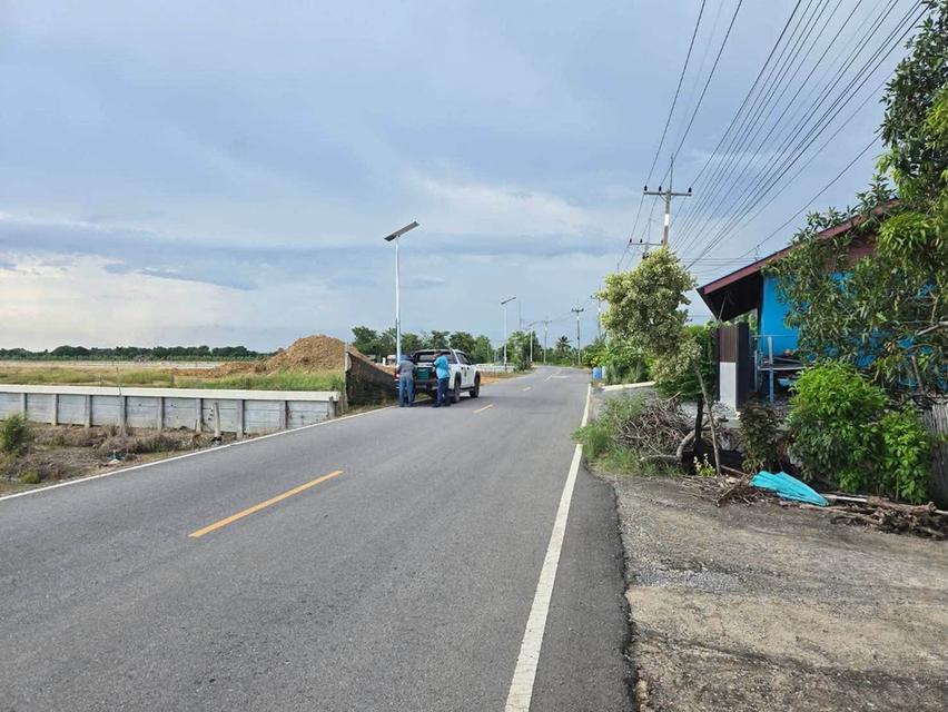 ขายด่วนที่ดินใกล้ราชภัฏสวนสุนันทา 3 ไร่ ติดถนนลาดยางสาธารณะ ต.ลานตากฟ้า อ.นครชัยศรี จ.นครปฐม 5
