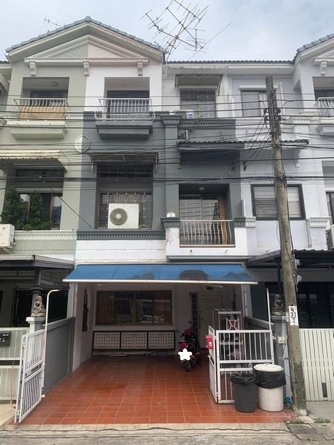 ให้เช่าทาวน์โฮม 3 ชั้น 3 ห้องนอน บ้านกลางเมือง เหม่งจ๋าย ลาดพร้าว 80 หน้าบ้านไม่ชนใคร ใกล้เหม่งจ๋าย ใกล้เลียบด่วน 1