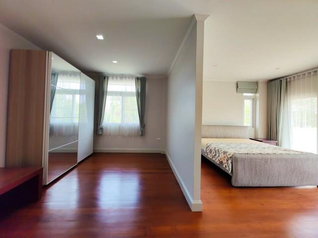 ให้เช่าบ้านเดี่ยว ในสนามกอล์ฟบางนากม.18 หมู่บ้านเลควูด (Lakewood) บ้านติดสนามกอล์ฟ เลควูดคันทรี่คลับ 2ชั้น บนเนื้อที่ 1. 4