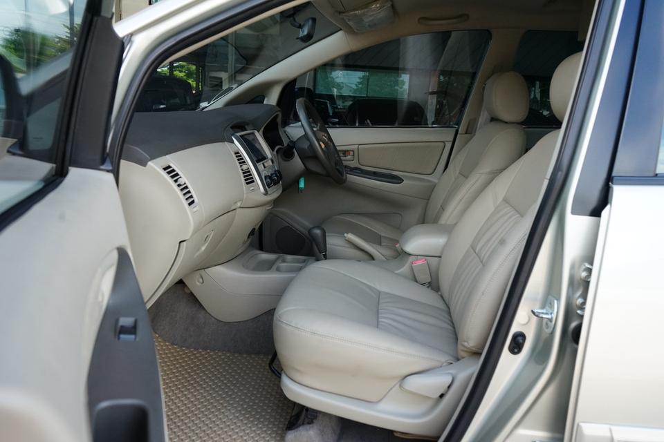2014 TOYOTA INNOVA 2.0G OPTION 8