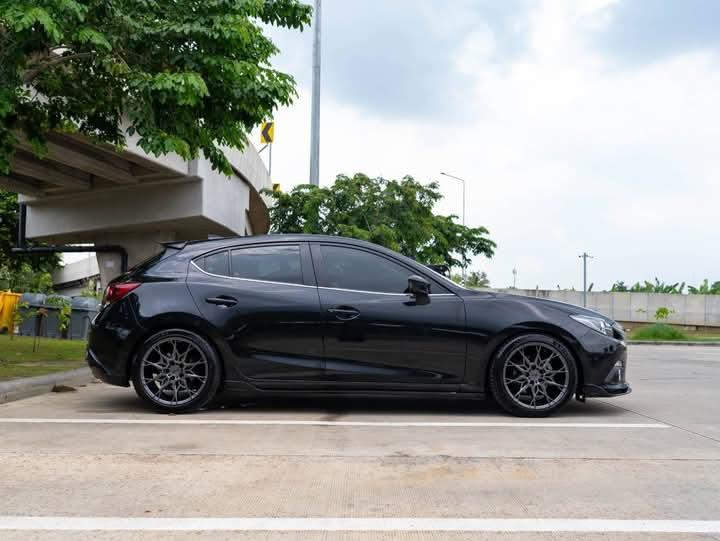 ขายด่วน Mazda 3 2