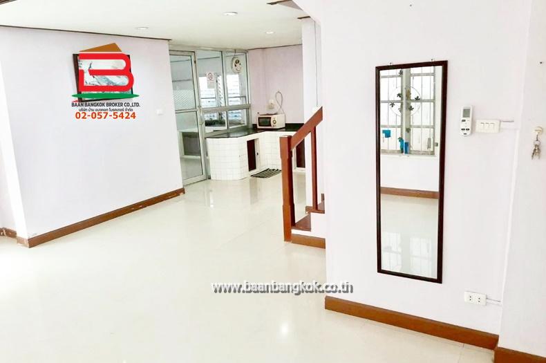 บ้านเดี่ยว หมู่บ้าน พรธิสาร 6 (เลียบคลอง 7) เนื้อที่ 55 ตรว.ใกล้ดูโฮม รังสิตคลอง7 ถนนรังสิต-นครนายก ตำบลบึงบอนใต้ อำเภอหนองเสือ จังหวัดปทุมธานี 5