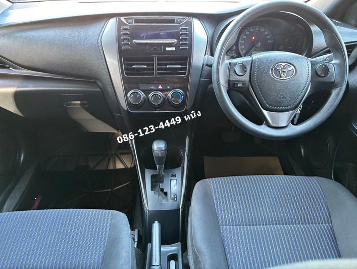 Toyota Yaris 1.2 Entry CVT ปี 2021 ไมล์ 9,xxx กม.แท้ ดาวน์ 0 บาท 4