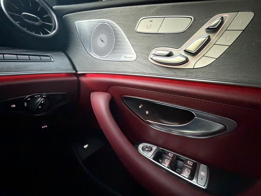 Mercedes Benz CLS300d AMG Dynamic  ปี 2020  ดีเซล รูปที่ 17