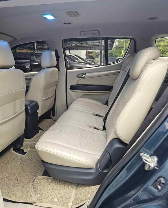 CHEVROLET TRAILBLAZER 2.8 LTZ 4WD AUTO TOP ปี 2013 การันตรีสวย รถใช้งานเองทุกวันคับบเครื่องดีเกียร์ดี ขับทางไกลสบายดูแลทุกระยะตลอด รูปที่ 12