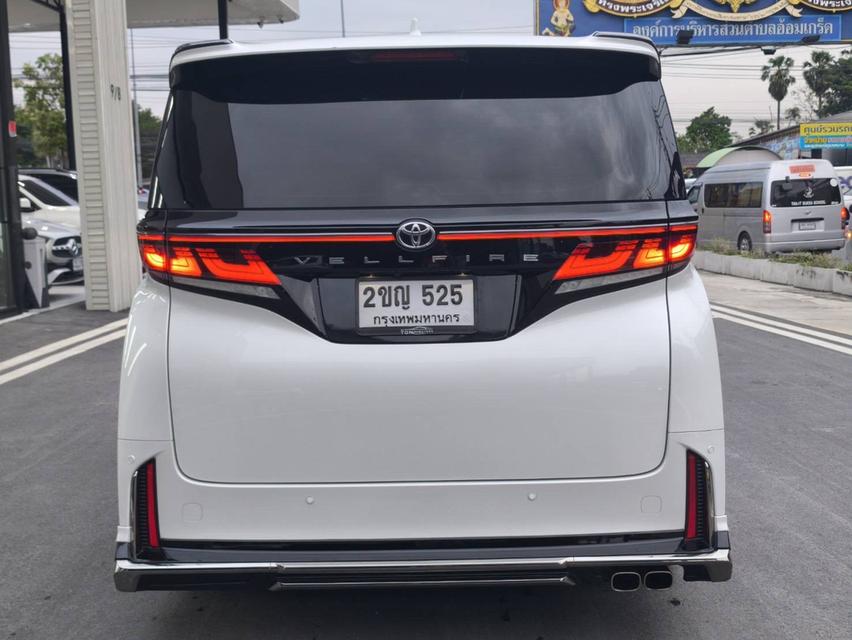 รหัสรถ KPV525 2023 จด25 Toyota Vellfire Turbo 4